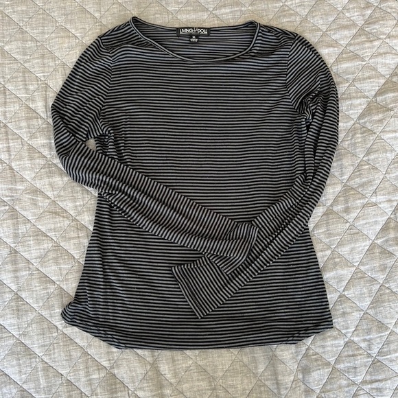 Black and grey striped long sleeve - Picture 4 of 6